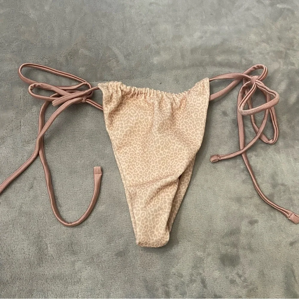 New! Frankie’s Bikinis Coco Cheetah Tia Terry String Bikini Bottom 10745